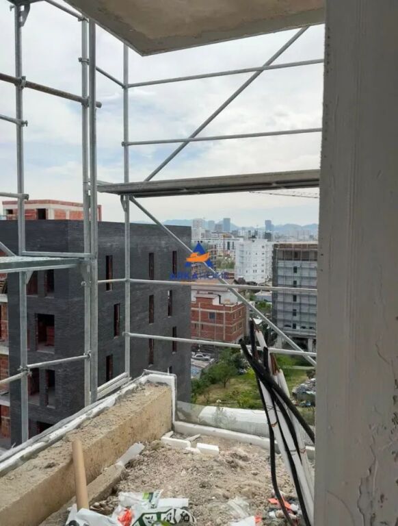 VENDESI APPARTAMENTO 3+1+BALCONE "VICINO AL NUOVO BOULEVARD, VICINO ALL'ANELLO GRANDE" 158500 EURO