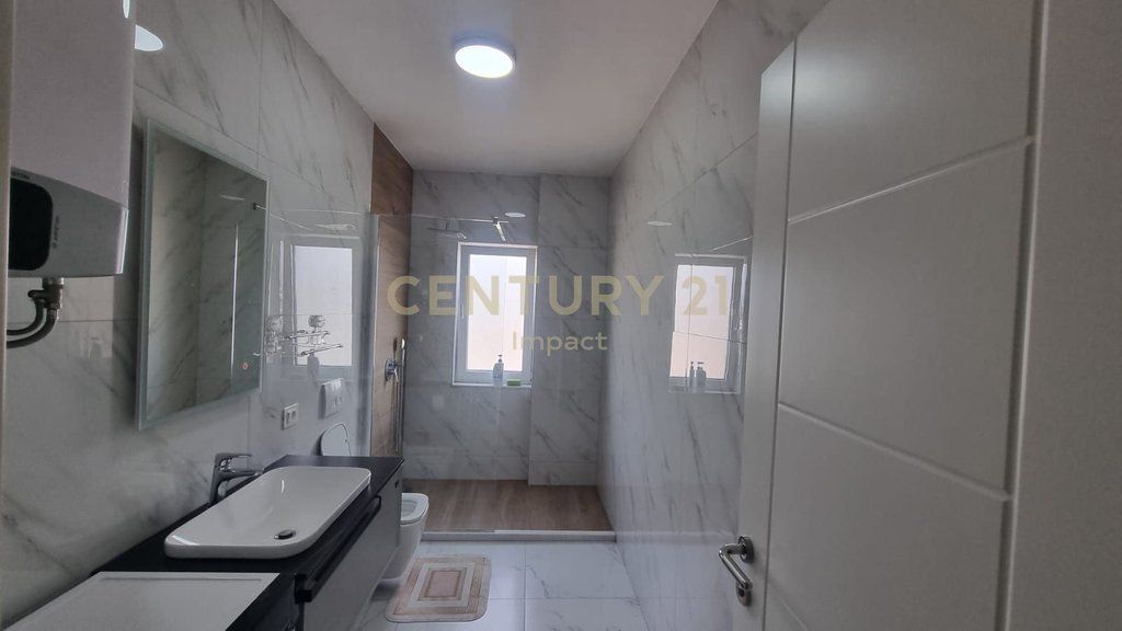Apartment 2+1 for sale at Liqeni Ish-Parku