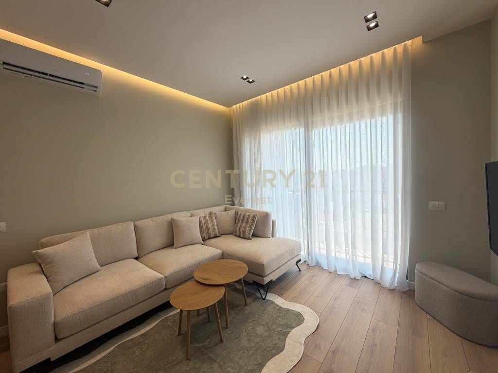Appartamento di lusso 1+1 in affitto in Via Barrikadave