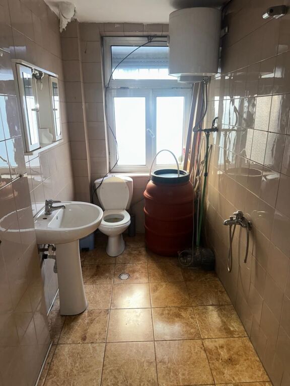 🏢 Apartment 1+1 for Rent – 21 Dhjetori Crossroad