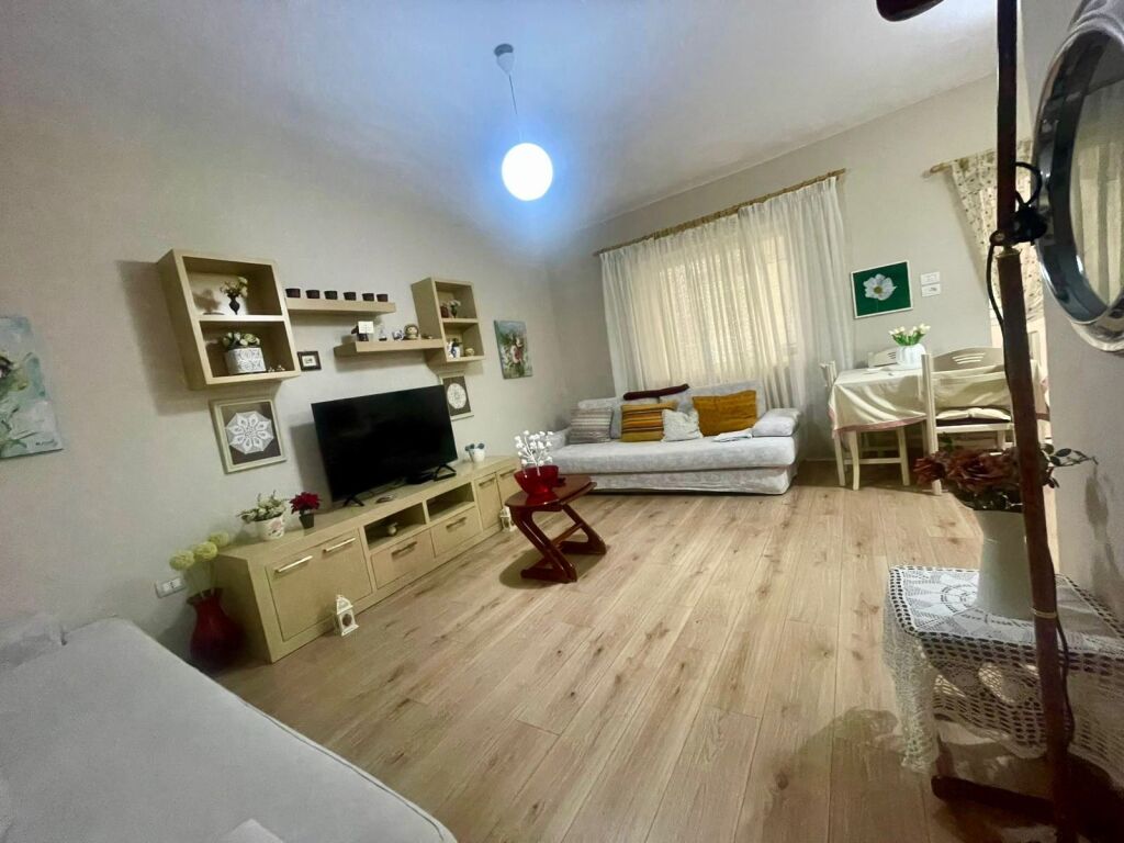 🏢Don Bosko,affittasi appartamento 1+1, arredato. 48,000Leke