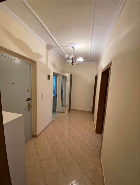 Rent | Apartament 2 + 1 | Prokuroria e Rrethit Gjyqësor Tiranë | 550 €/month