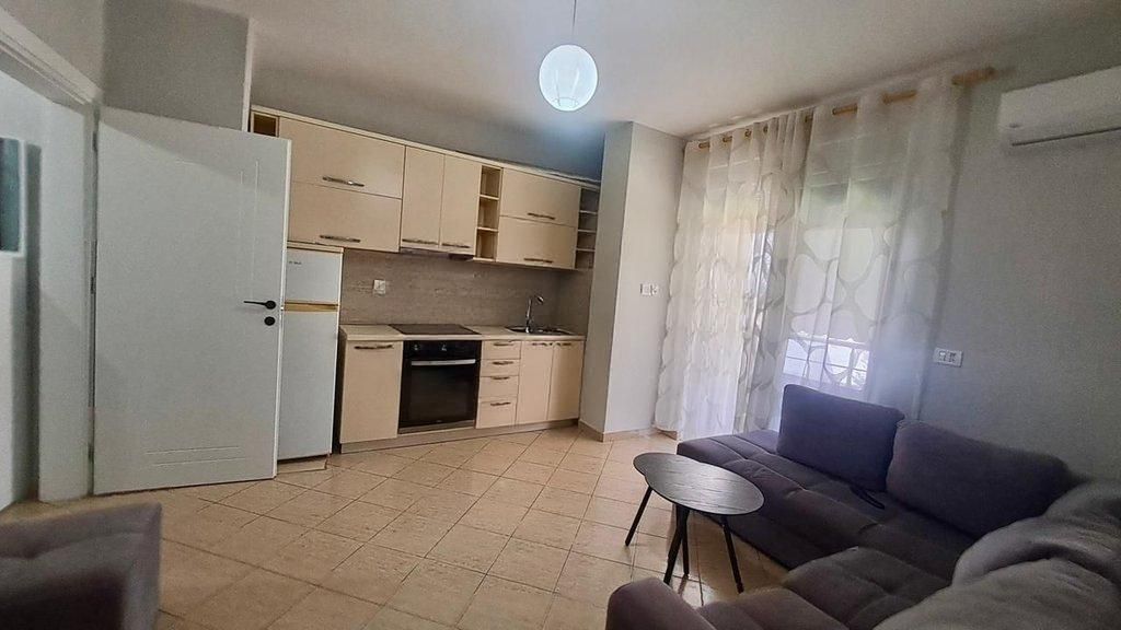 Appartamento 1+1 in Affitto - Xhamllik