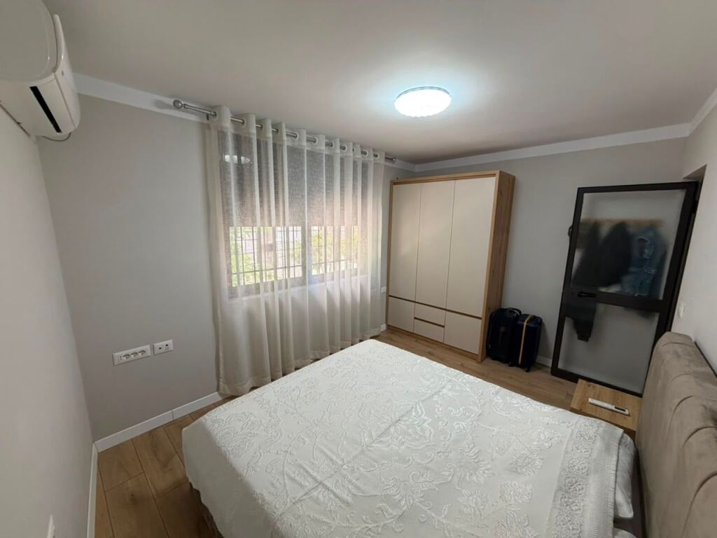 📣 QERA SUPER Apartament 1+1 📍 Prane Shkolles Se "Kuqe" 🛣️ Rruga "Qemal Stafa" ✨