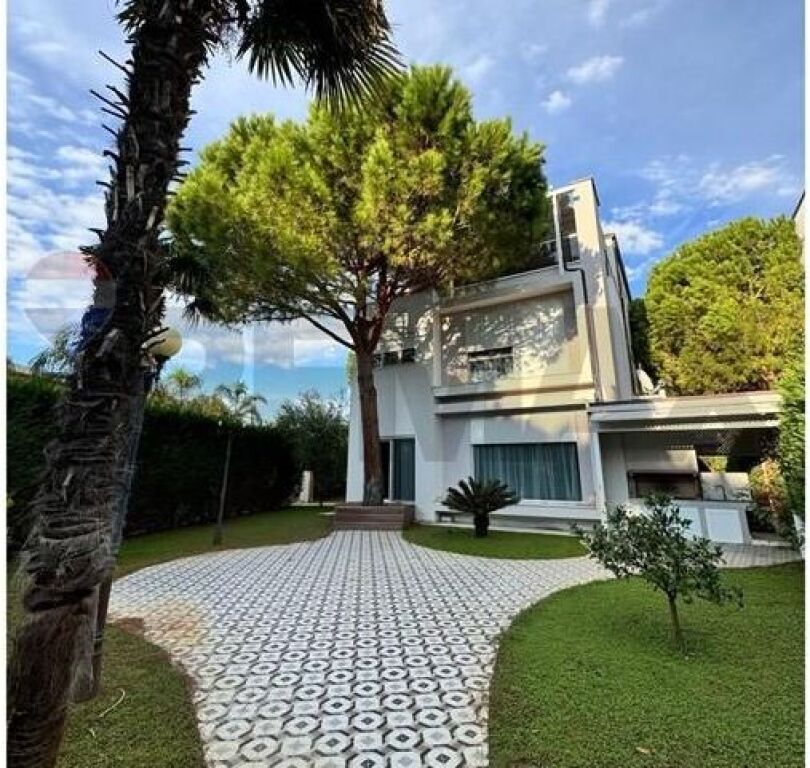 Villa - For Sale - Lalzi Bay, Durres!!!  ID: 530491001-605
