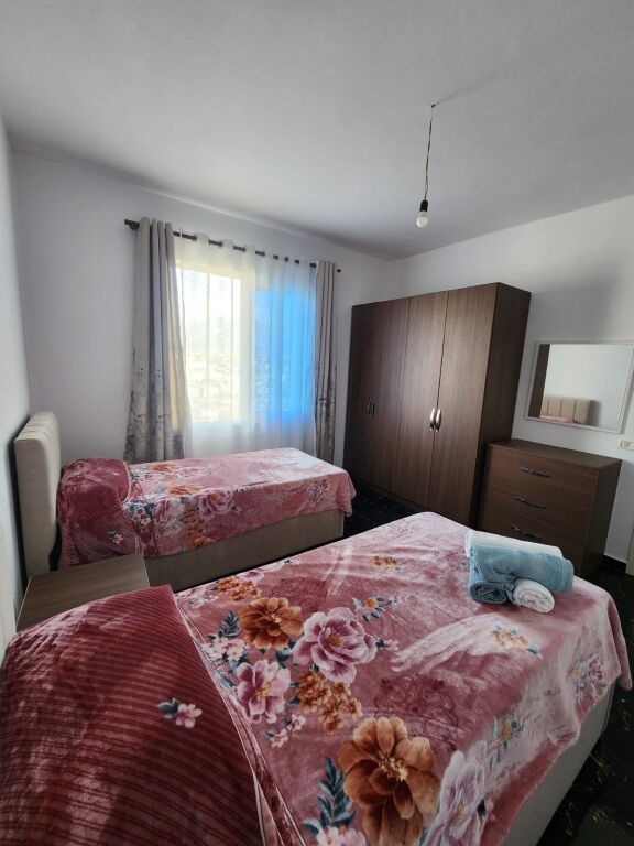 JEPET ME QERA APARTAMENT  NË KODER KAMEZ