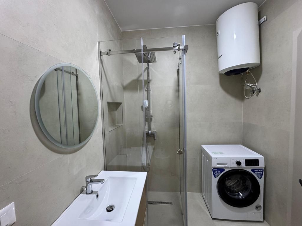 modern 1+1 apartment for rent near the botanical garden