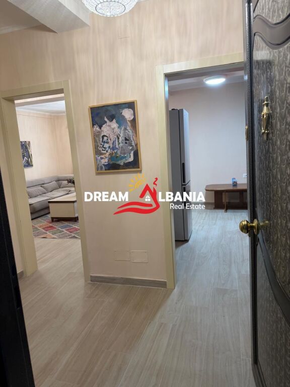 Appartamento 2+1 in vendita su Viale Zogu i Pare (ID 41212252 )