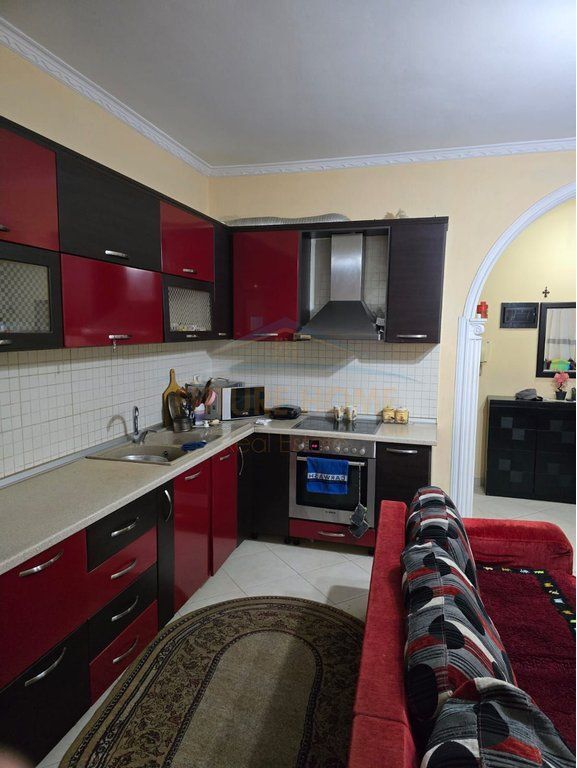 For sale, Apartment 1+1, Yzberisht