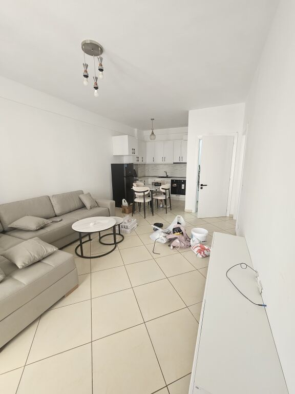 1+1 for rent 450 euros, near the big ring