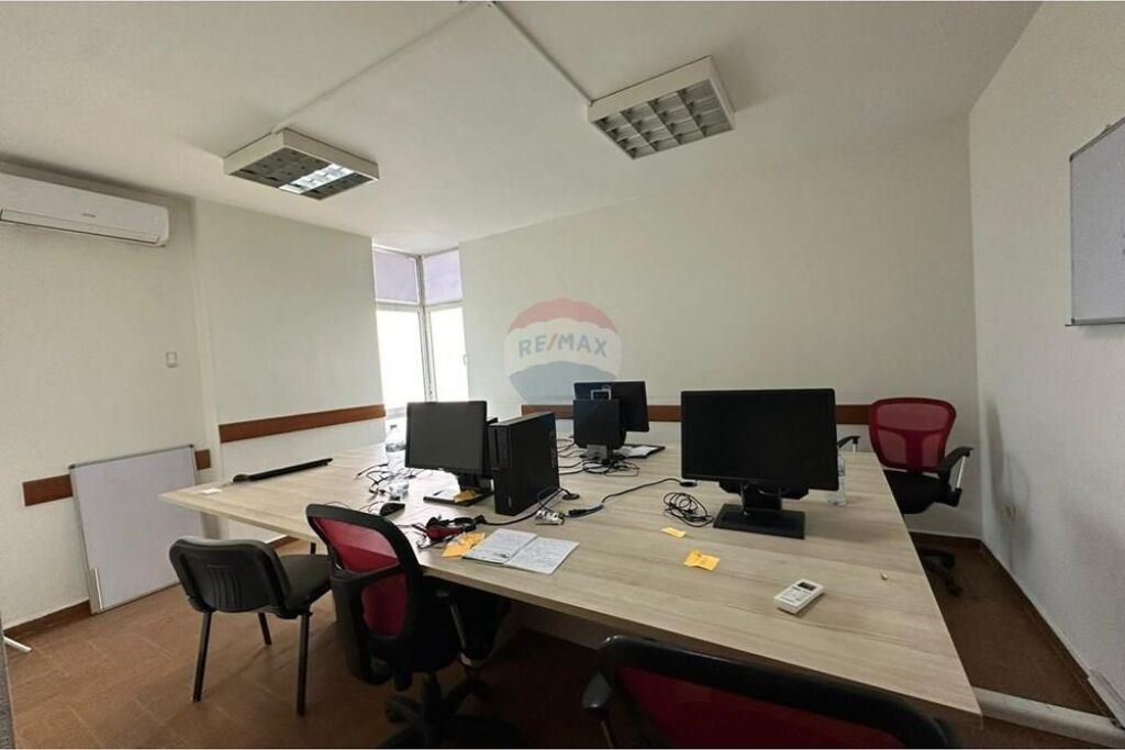 UFFICIO IN AFFITTO PRESSO L'EX ESPOSIZIONE