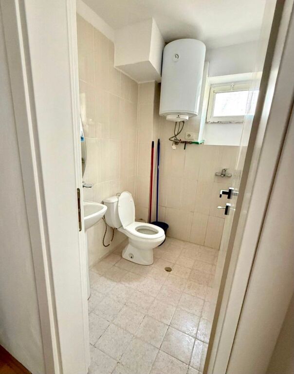 Appartamento 1+1 in affitto in Via Bardhyl!