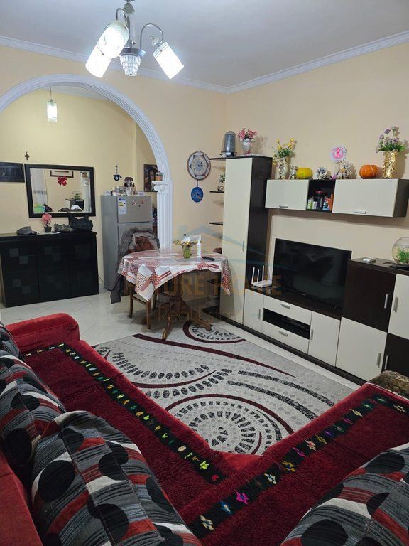 For sale, Apartment 1+1, Yzberisht