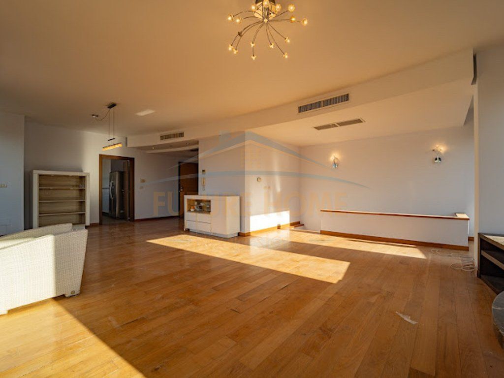 Rent, Duplex+2 Parking Spaces, Elbasan Street