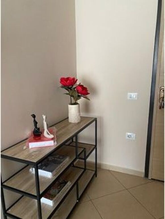 Apartment 1+1 for rent on Kavaja Street !!!