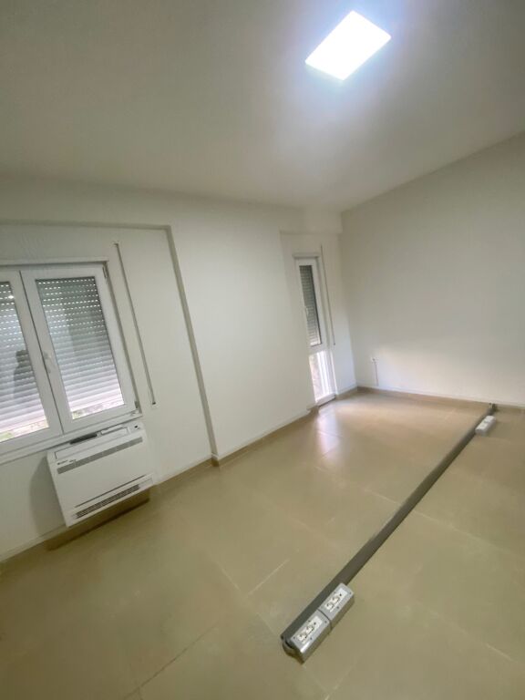 Office space Kosovarve Street