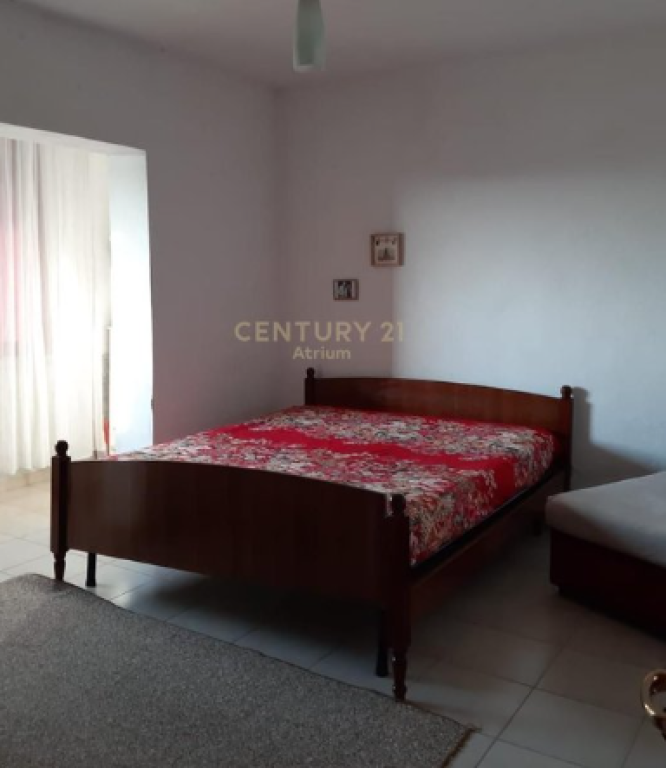 POLIGRAFIKU NE SHKOZE, APARTMENT 1+1, FOR RENT