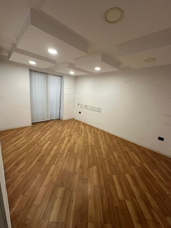 🏢 Apartment 1+1 for Rent – 21 Dhjetori Crossroad