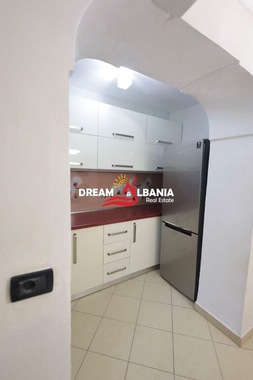 Apartment 2+1 for rent at New Maternity, Tirana (ID 4229504)