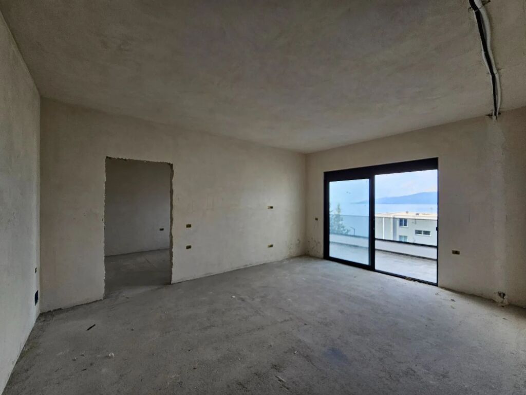APARTMENT 1+1 FOR SALE  📍SARANDE