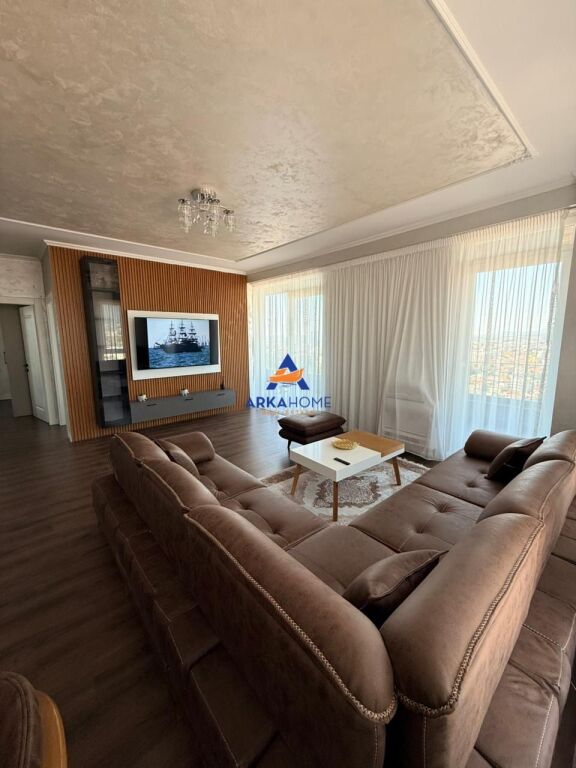 FOR RENT APARTMENT 2+1+VERANDA "LIGOR LUBONJA STREET, OLD SAUK" 150000 LEKE