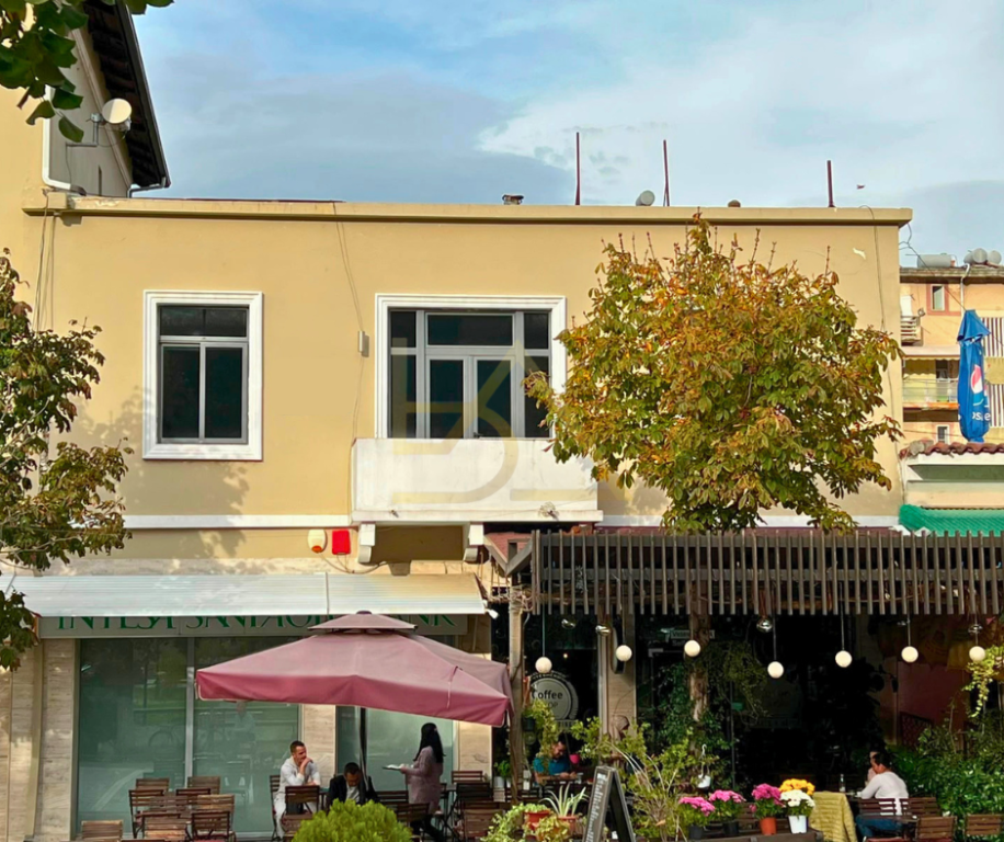 Property with High Investment Potential for Sale – Berat Pedestrian Zone