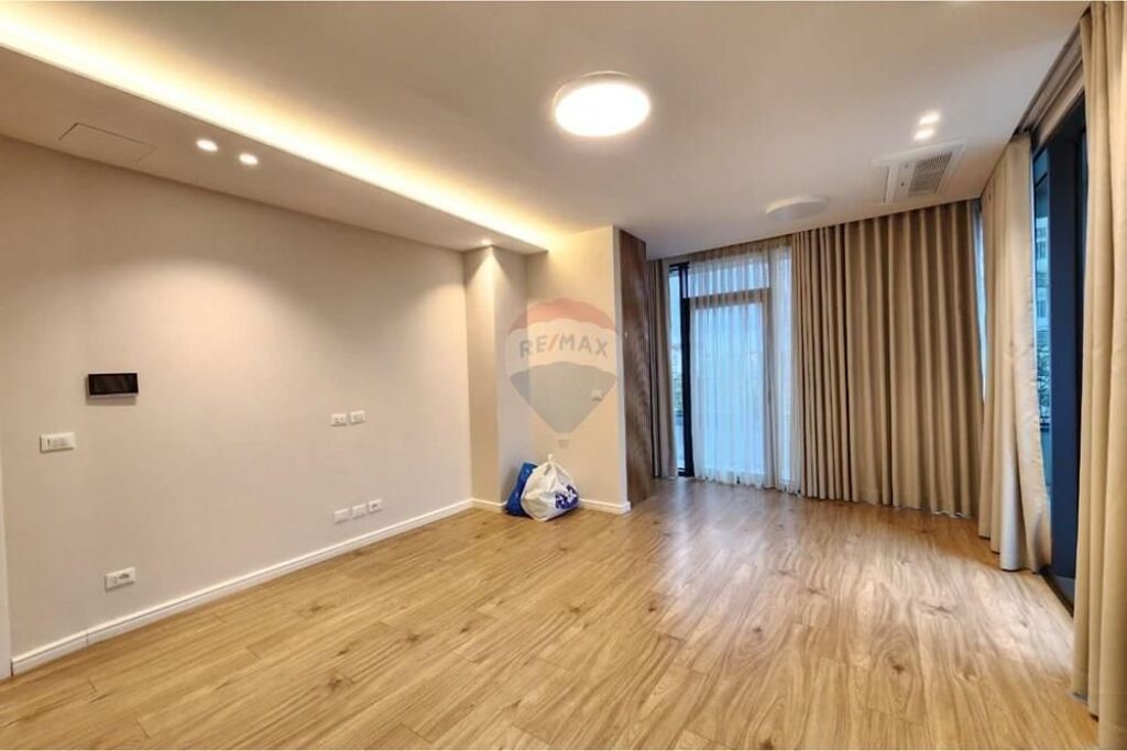 Appartamento 2+1 in affitto a Lake View