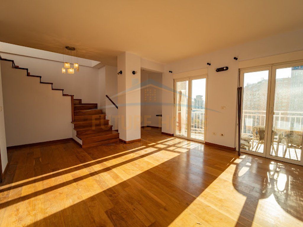 Rent, Duplex+2 Parking Spaces, Elbasan Street