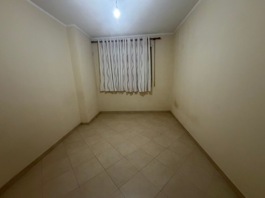 2+1, vuoto per abitazione o ufficio, villa L Astir, 300 mila lek