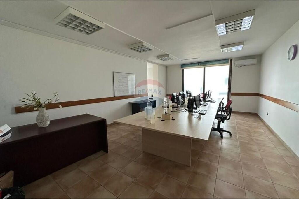 UFFICIO IN AFFITTO PRESSO L'EX ESPOSIZIONE