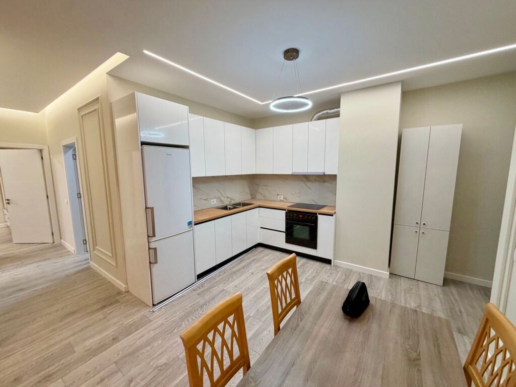 🏡 AFFITTO SUPER Appartamento 2+1 Con 2 Bagni 📍 Via 5 Maji, Tirana ✨