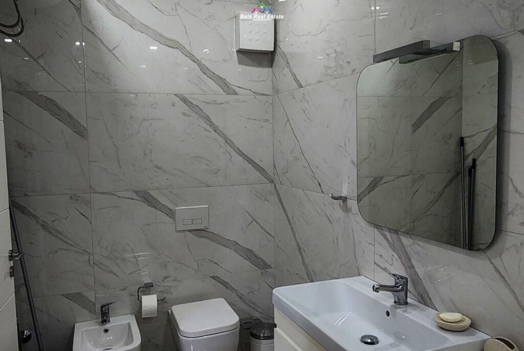Apartament Me Qera 1+1 ne Myslym Shyr (ID B2101497) Tirane