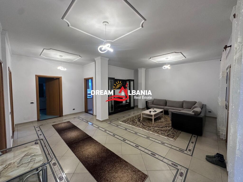 Jepet me qera apartament 2+1 ne Kinostudio ( ID 42215578)
