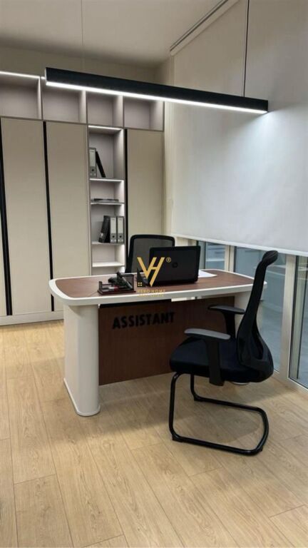 JEPET ZYRE 70 M2 ME QIRA TE BLV.GJERGJ FISHTA 60.000 LEKE