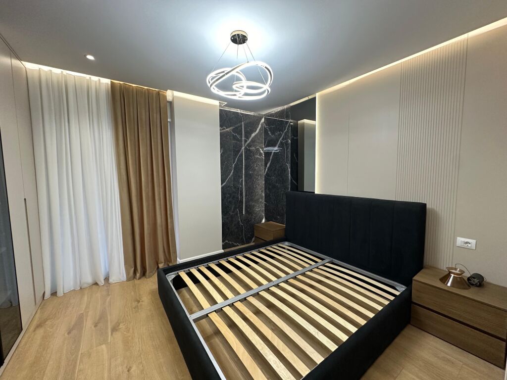 Apartament 3+1+2 per shitje ne Laprake