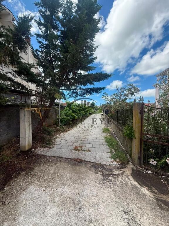 VILLA FOR SALE WITH 3 FLOORS IN DURRËS