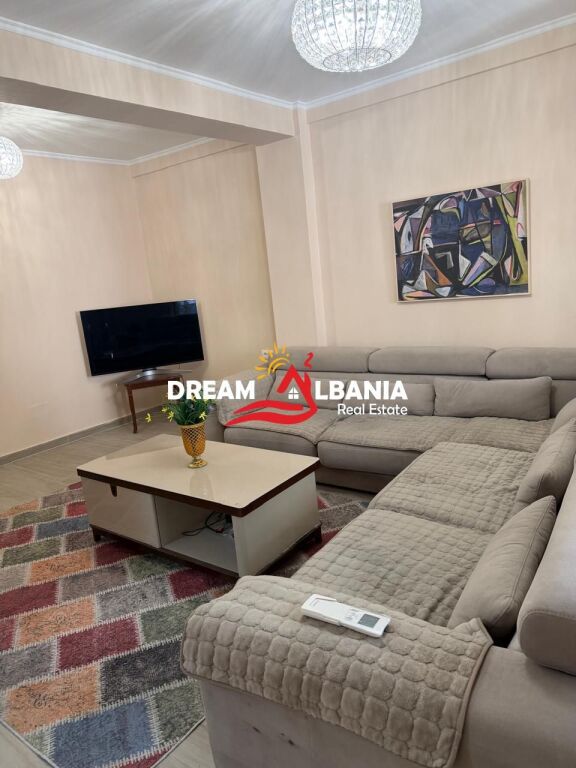 Appartamento 2+1 in vendita su Viale Zogu i Pare (ID 41212252 )