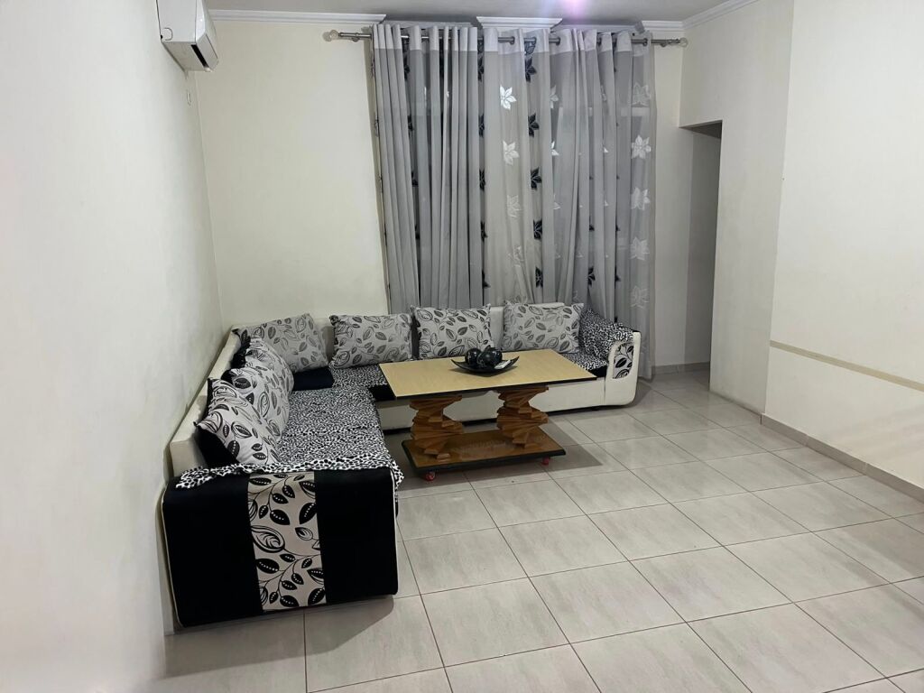 Apartament me qera Astir 1+1