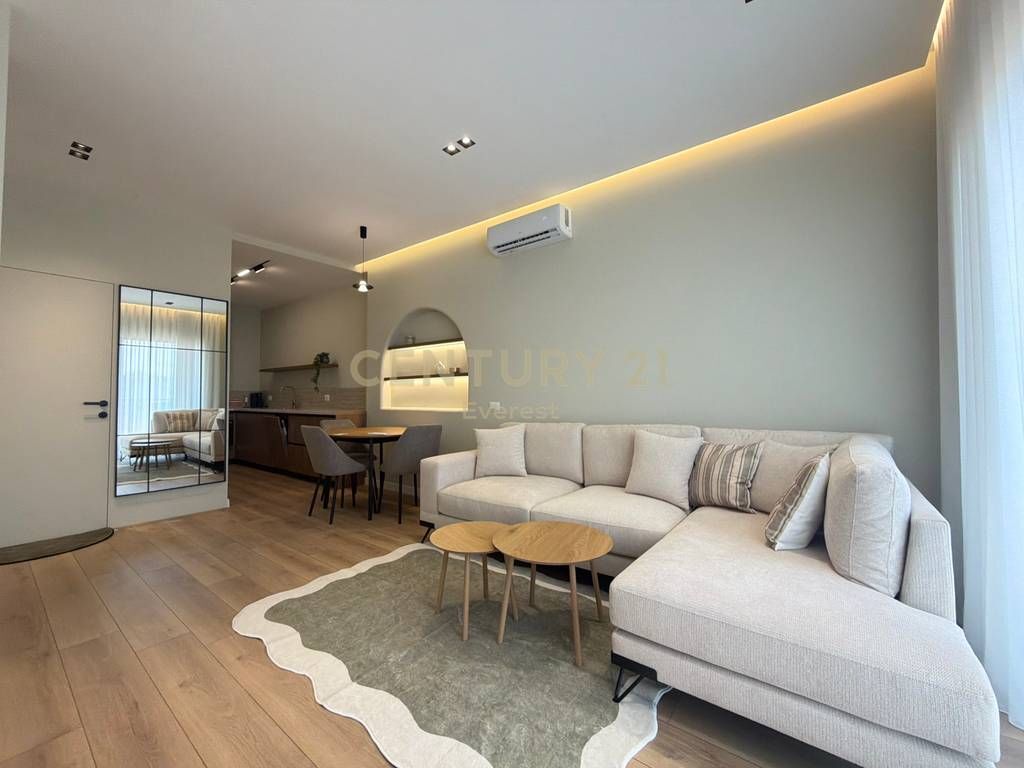 Appartamento di lusso 1+1 in affitto in Via Barrikadave