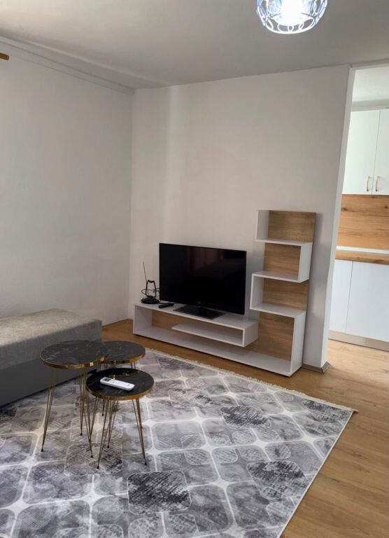 Appartamento 1+1 in affitto in Via Bardhyl!