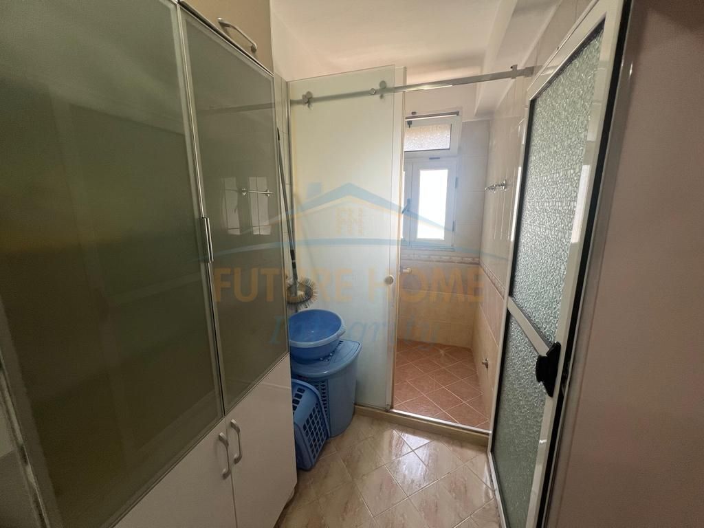 Shitet, Apartament 2+1, Ali Demi, Tiranë.