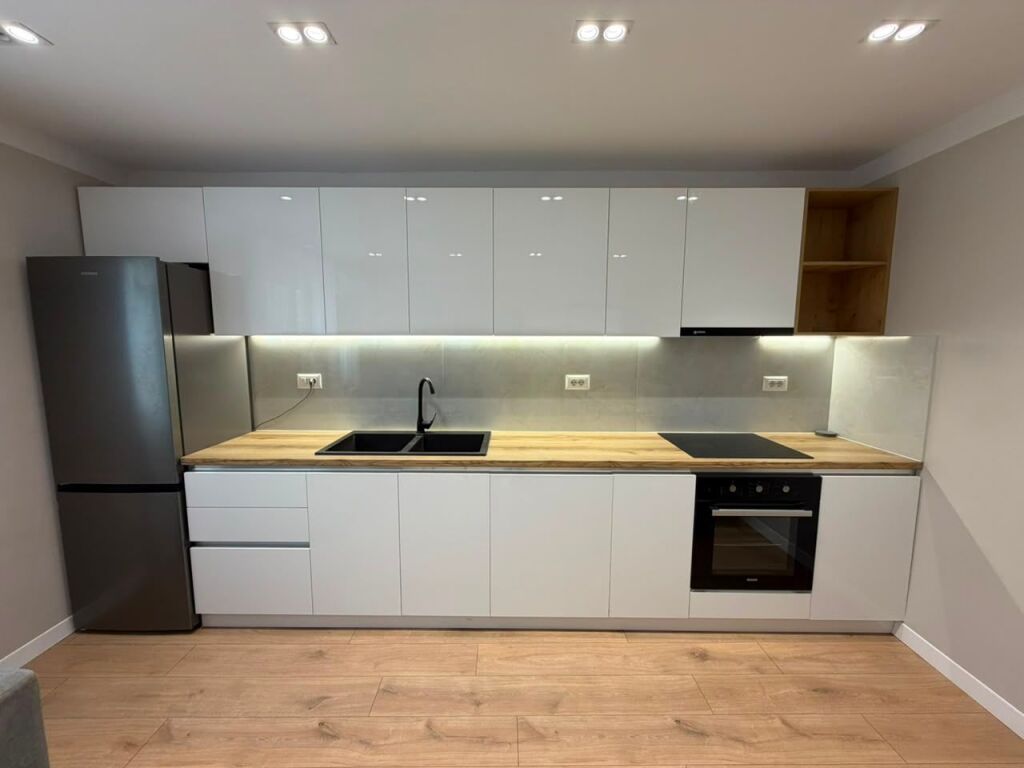 📣 QERA SUPER Apartament 1+1 📍 Prane Shkolles Se "Kuqe" 🛣️ Rruga "Qemal Stafa" ✨