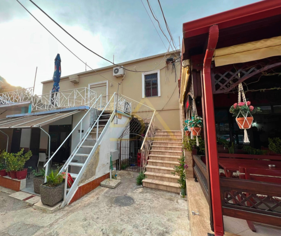 Property with High Investment Potential for Sale – Berat Pedestrian Zone