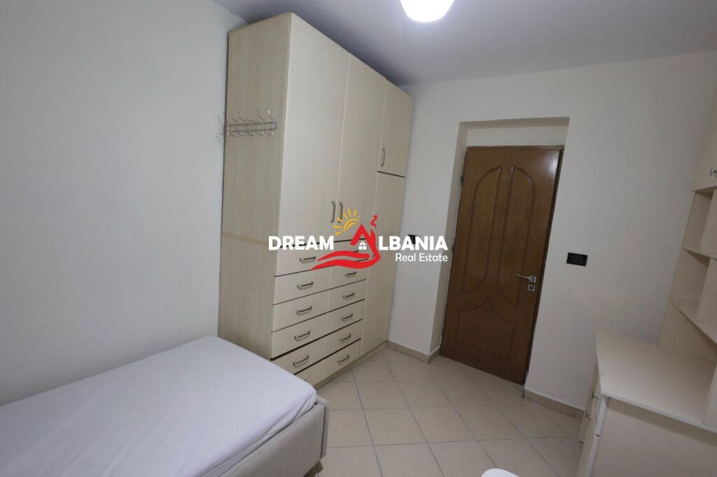 Apartment 2+1 for rent at New Maternity, Tirana (ID 4229504)