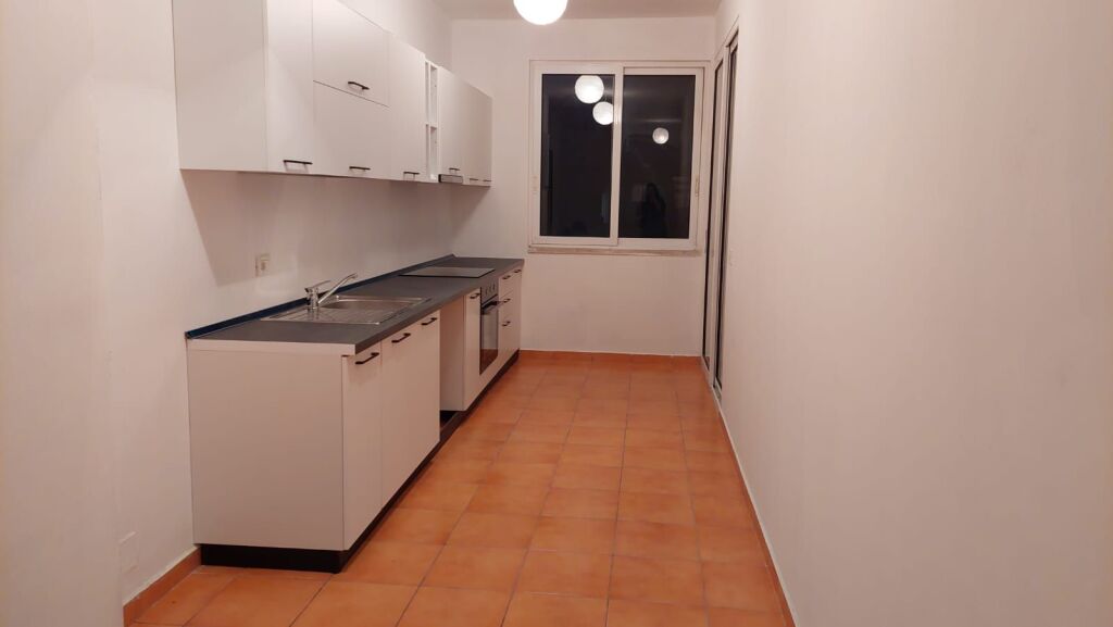 Astir, Fratari Complex rents an apartment, 2+1+2, furnished. 45,000Leke