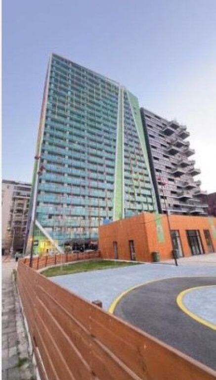 OFFICE 400m2 FOR RENT AT AMBASSADOR 3