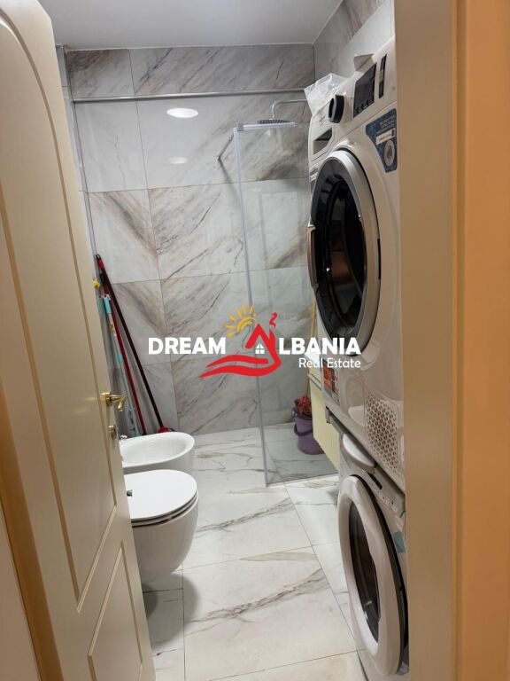 Appartamento 2+1 in vendita su Viale Zogu i Pare (ID 41212252 )