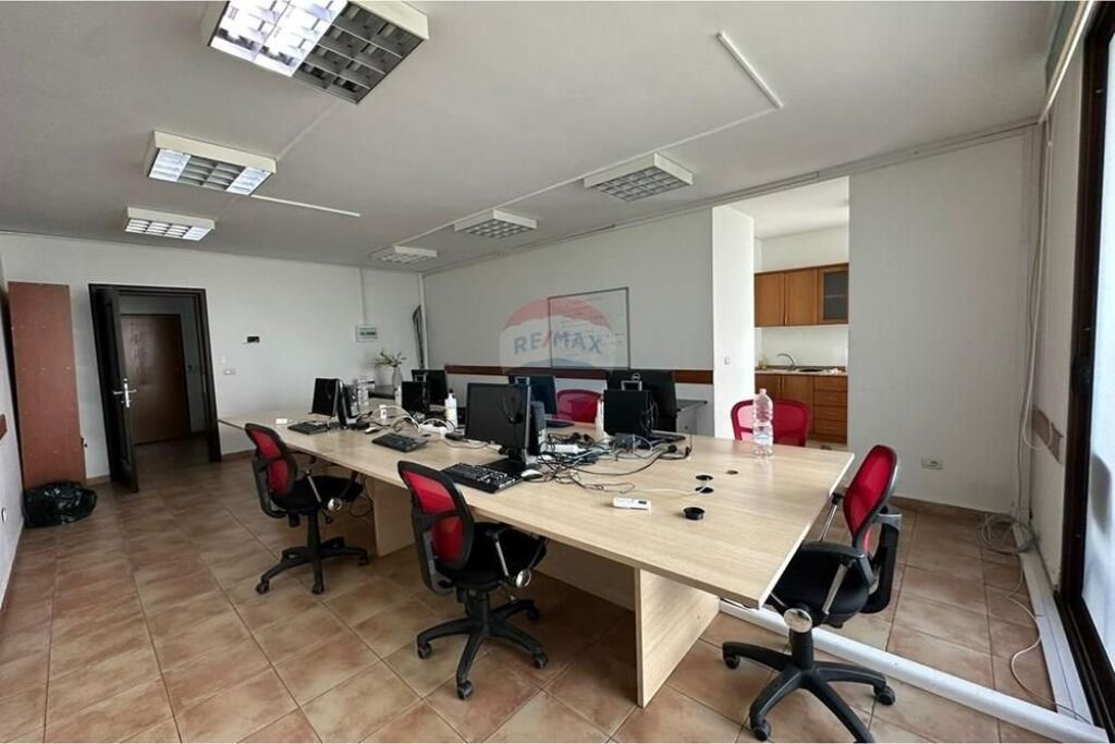 UFFICIO IN AFFITTO PRESSO L'EX ESPOSIZIONE
