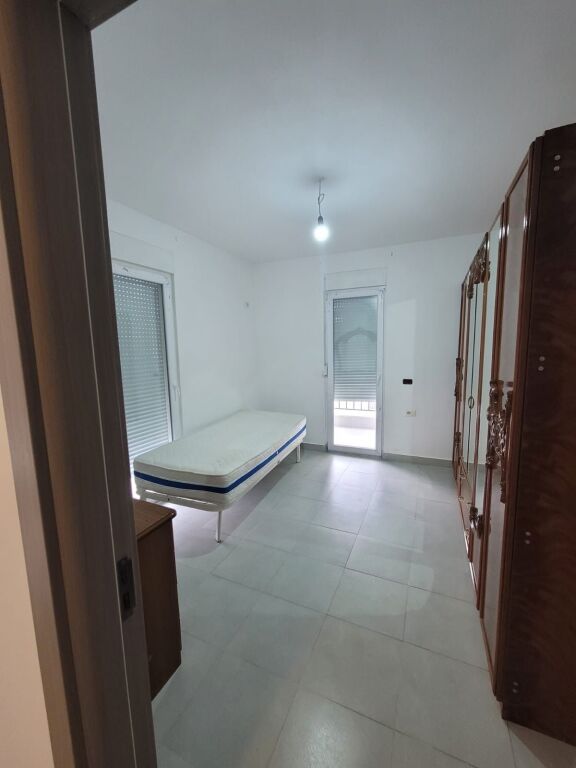 Apartment 2+1+ parking for Rent 5 May !