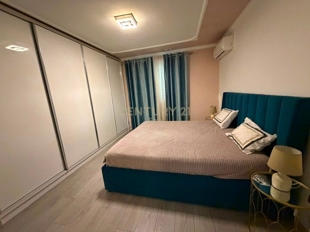 FOR RENT 3RD FLOOR OF VILLA, DURRES! WITH VERANDA